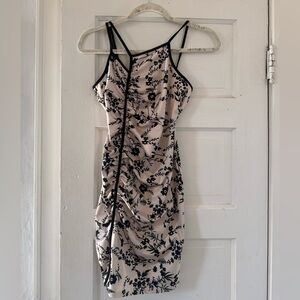 SNOW XUE GAO Women’s Ivory Floral mini Dress with Black Trim